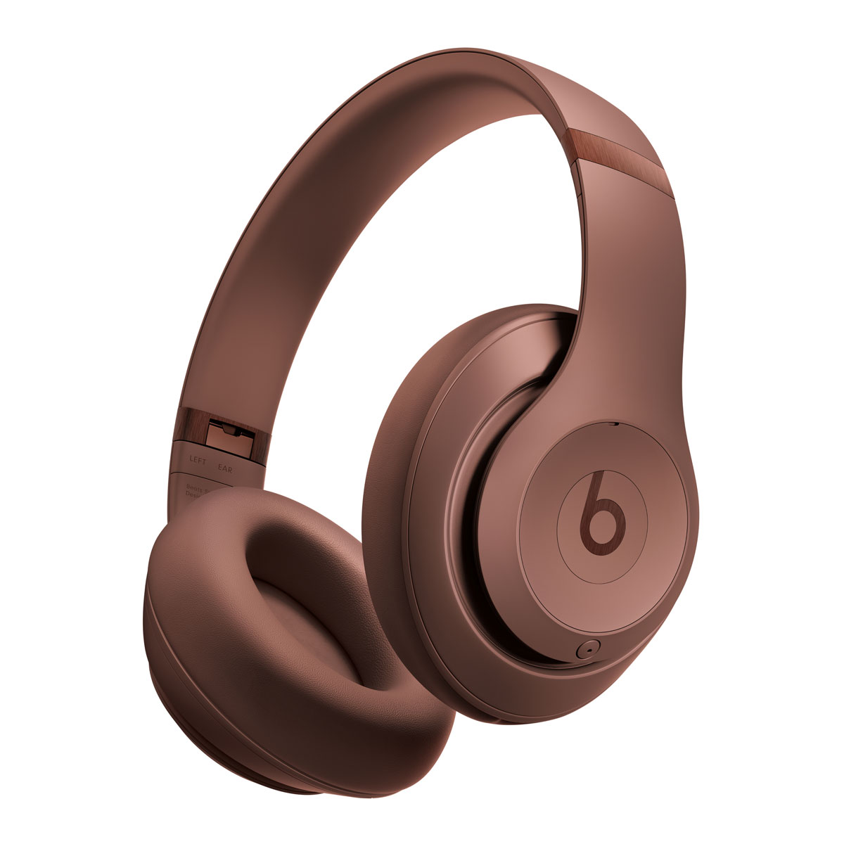 Auricular Beats Studio Pro x Kim earth